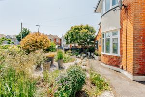 Front garden- click for photo gallery